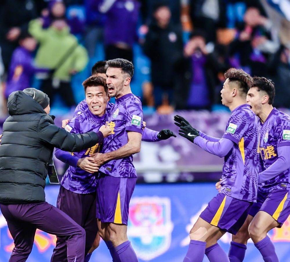 自己要在赛 自己要在赛