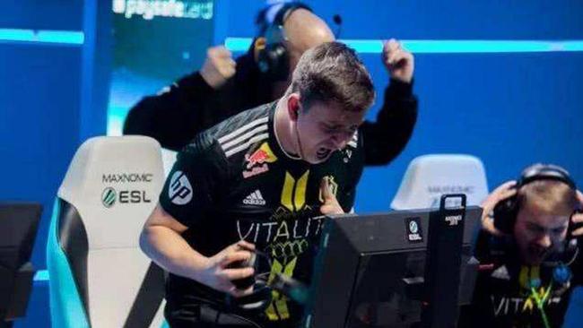 俱乐部传达 俱乐部传达