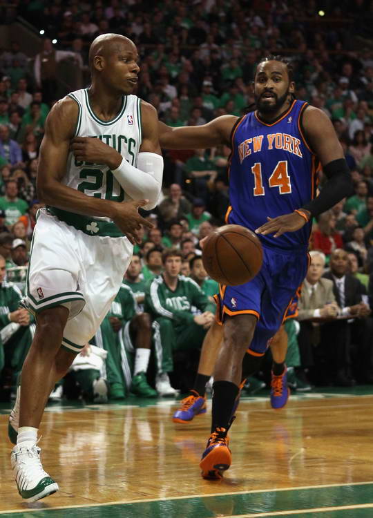 2年1.04亿美元！詹姆斯已同意顶薪续约.