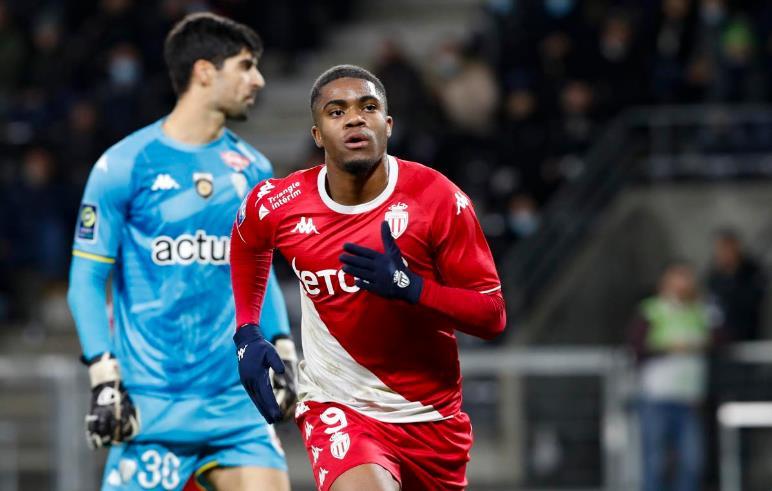 2年1.04亿美元！詹姆斯已同意顶薪续约.