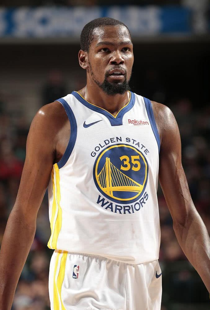 吸引了来自 吸引了来自