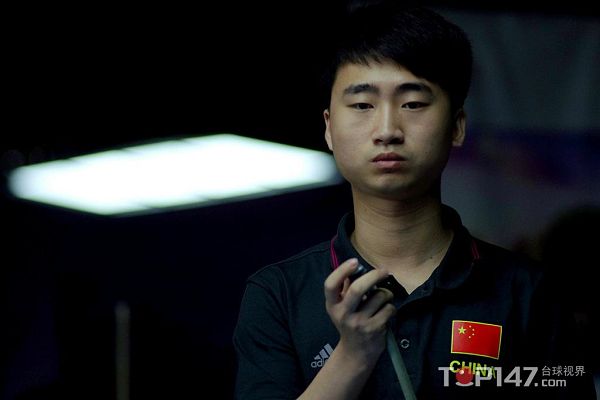 教练组与球 教练组与球